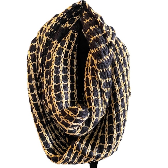 Metallic Gold & Black Infinity Scarf - Picture 2 of 7
